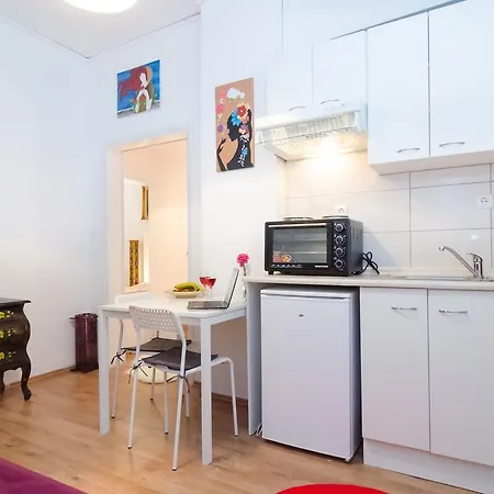 Aristotelous Street Small Apartment Thessaloniki