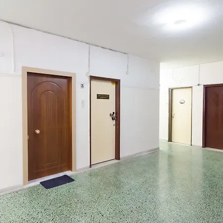 Aristotelous Street Small Apartment